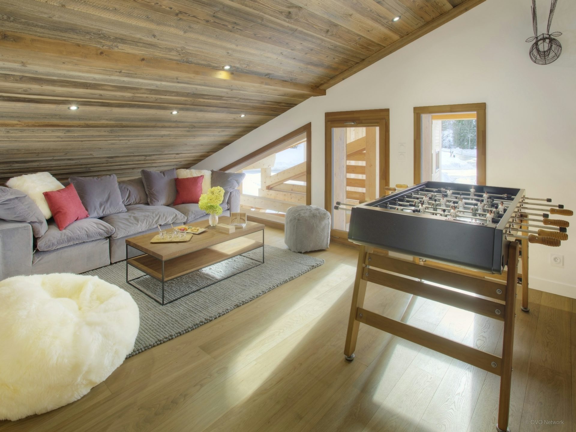 chalet-behansa-living-room-with-foosball-table