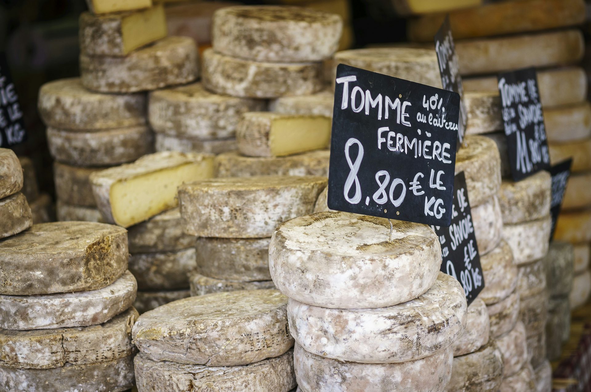 French cheeses to taste and farms to visit to make tartiflette and more